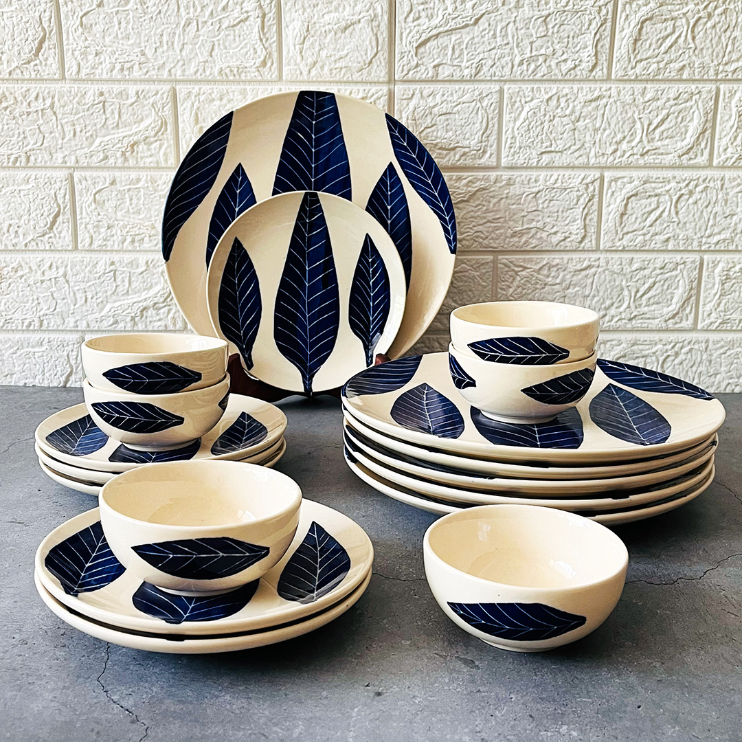 Patram Hand-painted Ceramic Dinner Set Of 18 Pieces