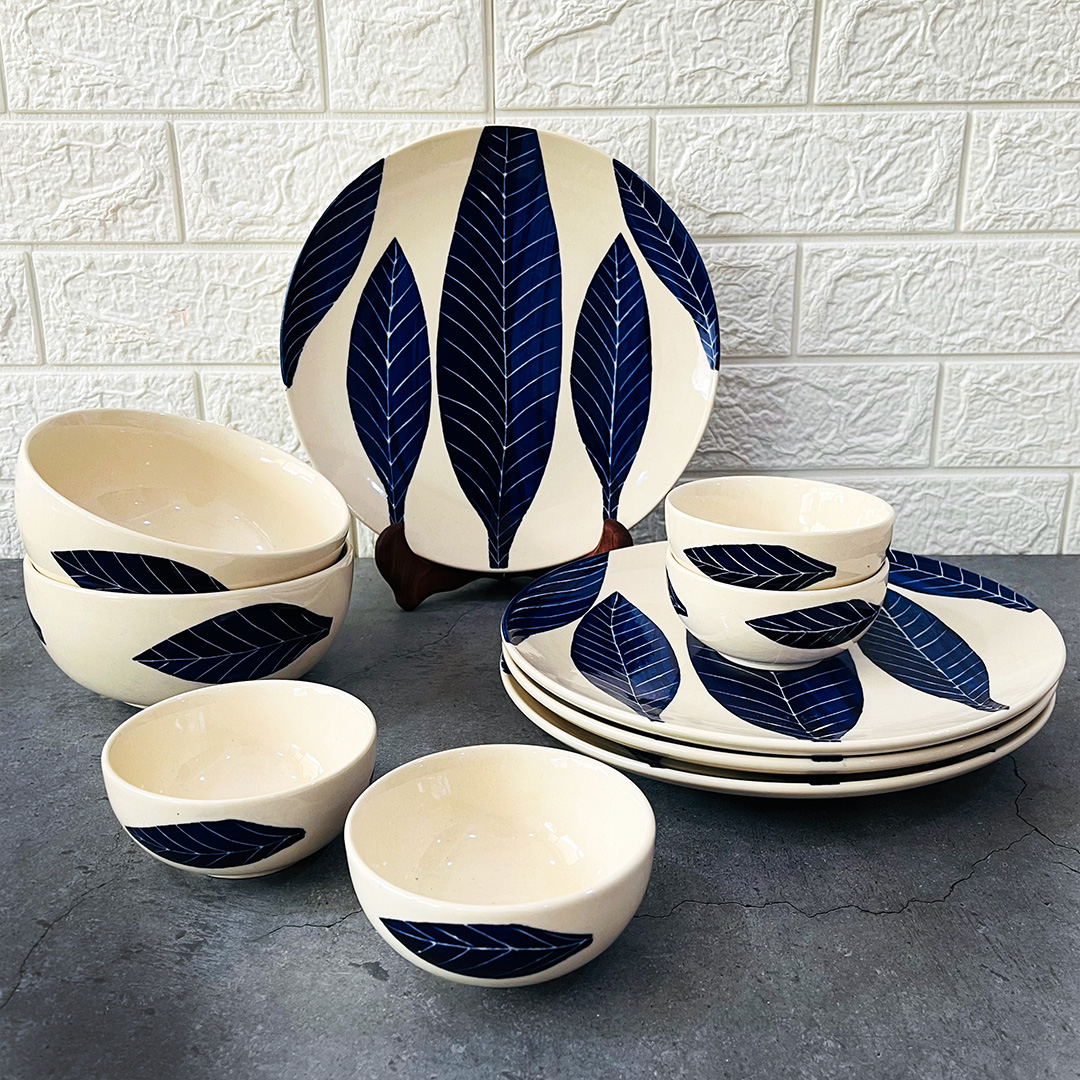 Patram Hand-painted Ceramic Dinner Set Of 10 Pieces