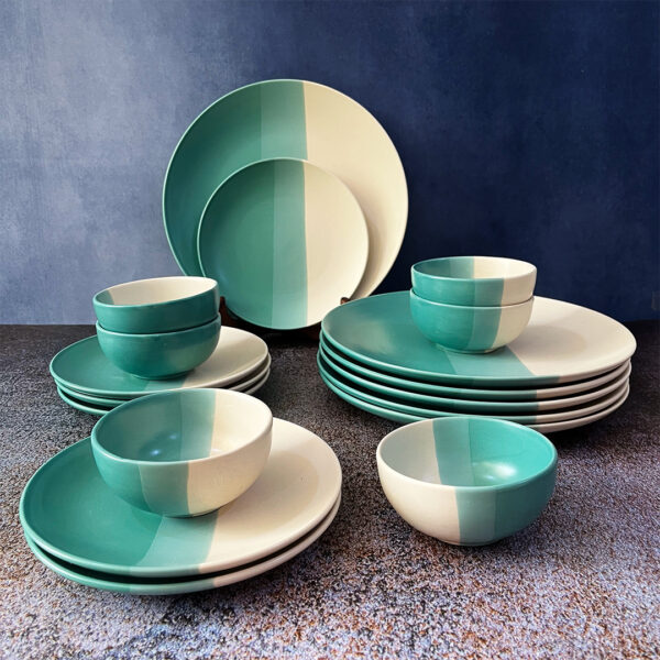 Trihni Ceramic Dinner Set Of 18 Pieces