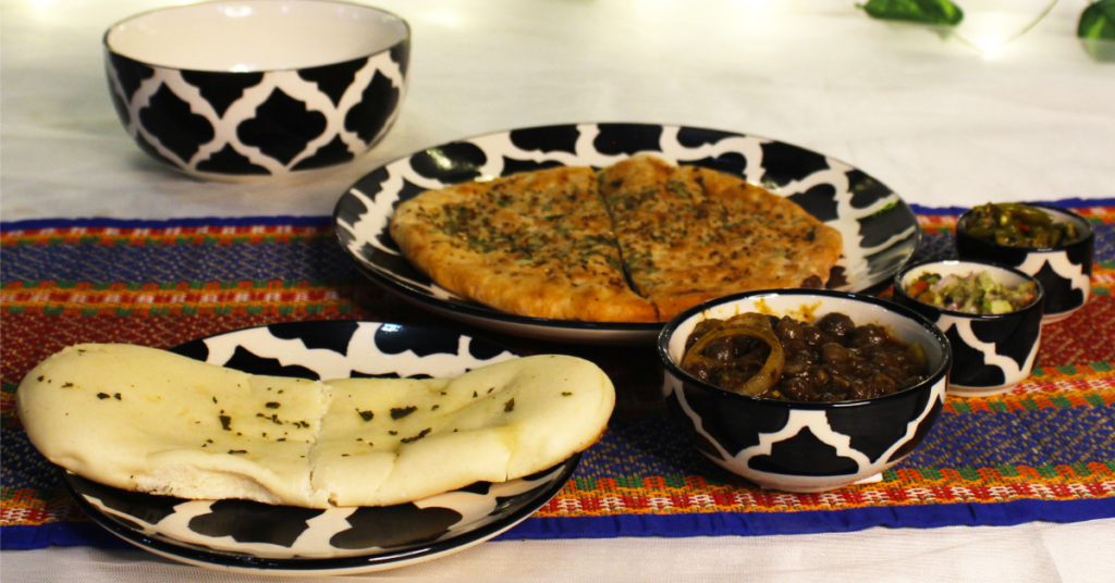 Black Moroccan Ceramic Dinner Set - The Artisan Emporium