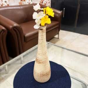 Iris Beige Straight Neck vase