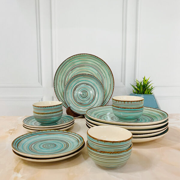 Iris Turquoise Dinner Set Of 18 Pieces